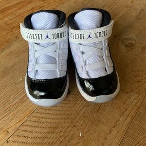 Nike Jordan 11 Retro size 5C
